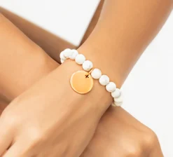 Bransoletka Moon z naturalnych kamieni z pozłacanym medalikiem^Lilou Online