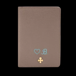 Etui na paszport w kolorze mocca^Lilou Hot